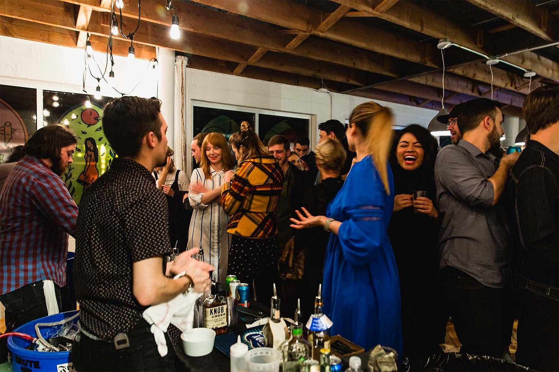 PRESENT PRIMITIVE ALEXANDRA VALENTI 21