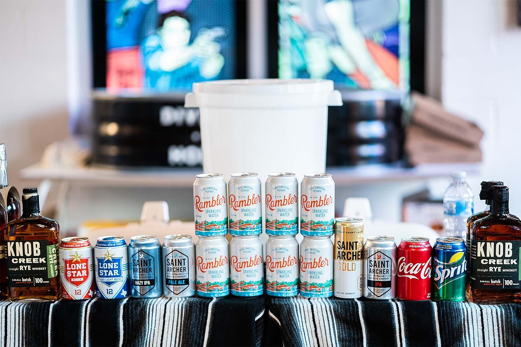 BIG FLAT ART SHOW JACK SANDERS 12